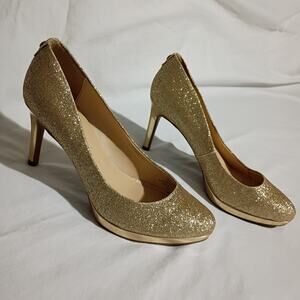 Liz Claiborne 6 1/2 M GOLD GLITTER Pumps Gold Heel and Toe Trim (small flaws)